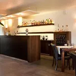 - Restaurant Lakerhof Ohé en Laak